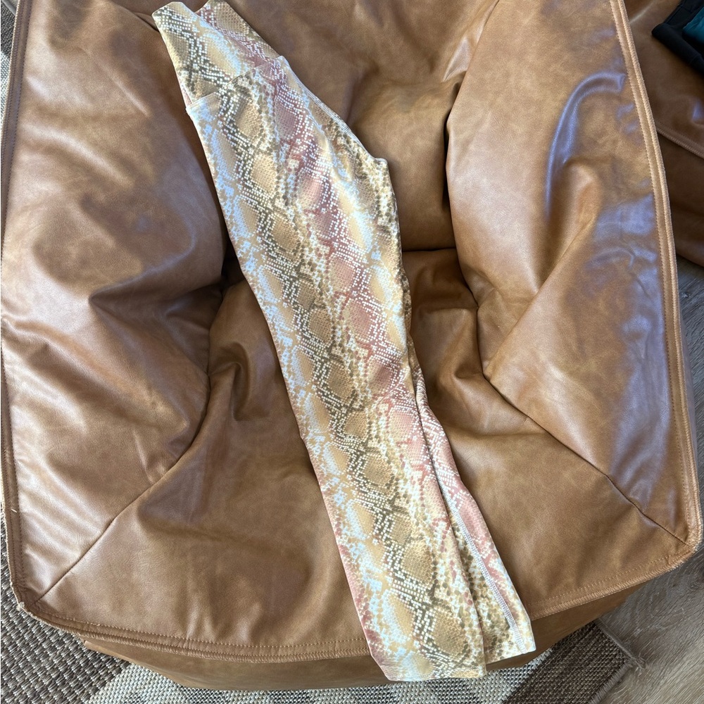 Snake Print workout leggings
